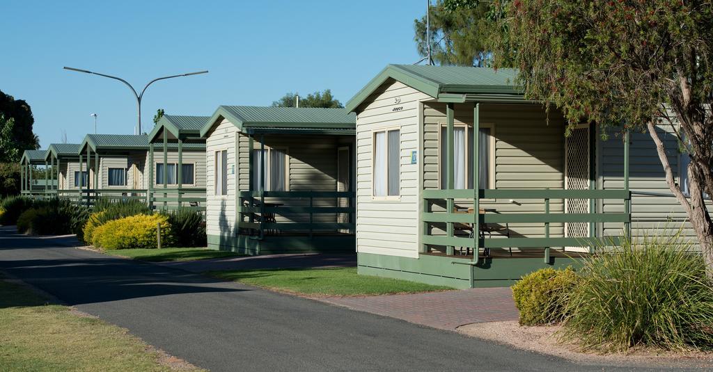 Berri Riverside Holiday Park Exteriör bild